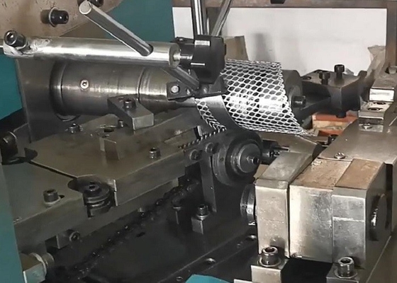 80–450mm PLJY109-500 آلة صنع فلتر الهواء HDAF لفائف لولبية شبكية متوسعة